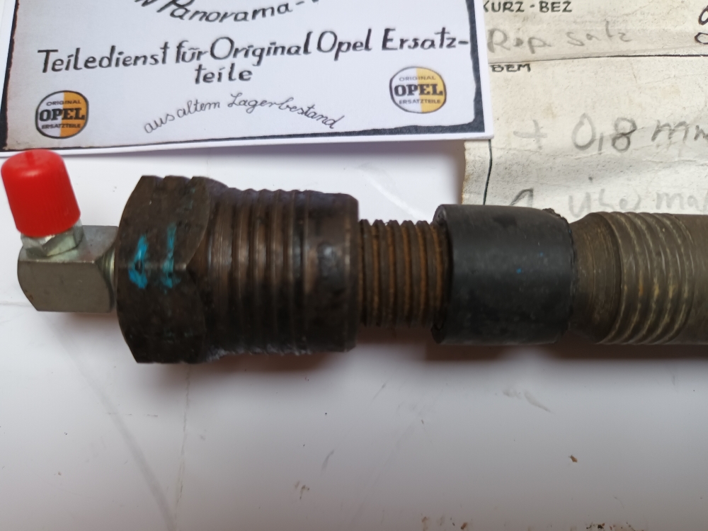 Bild 1 von Achse oberer Querlenker 2. Übergröße für  Rekord P1 + P2 